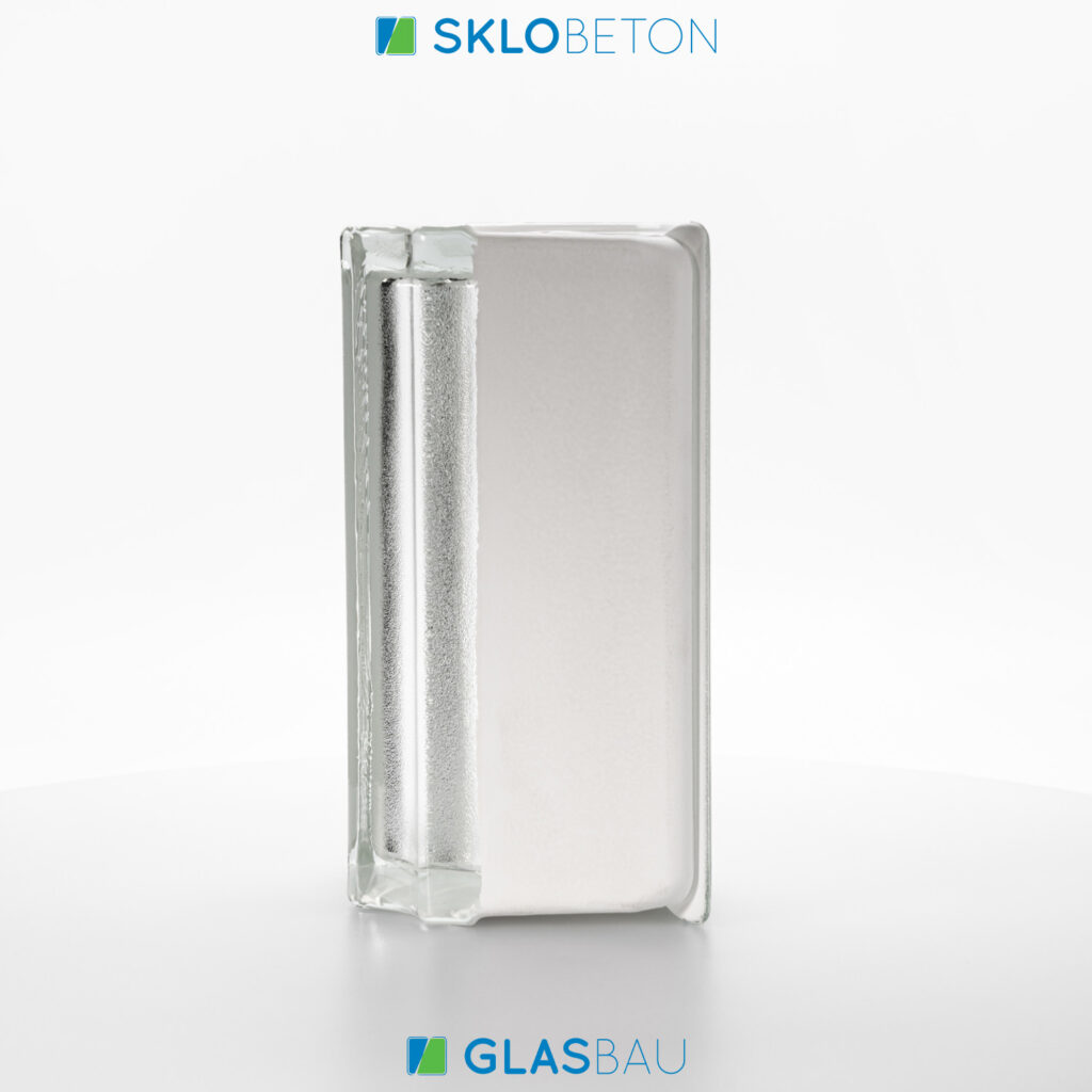 Clear 19/8 Corner Artic