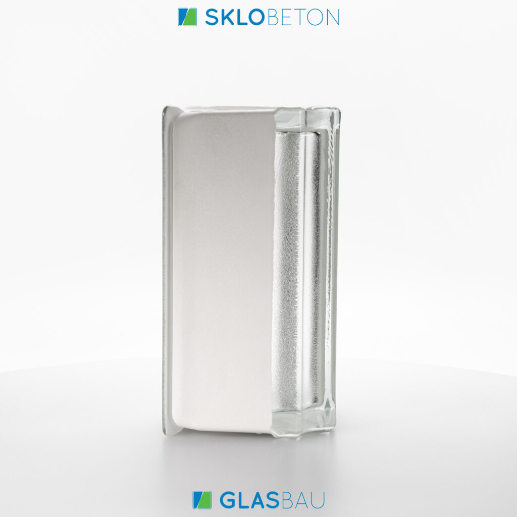 Clear 19/8 Corner Artic