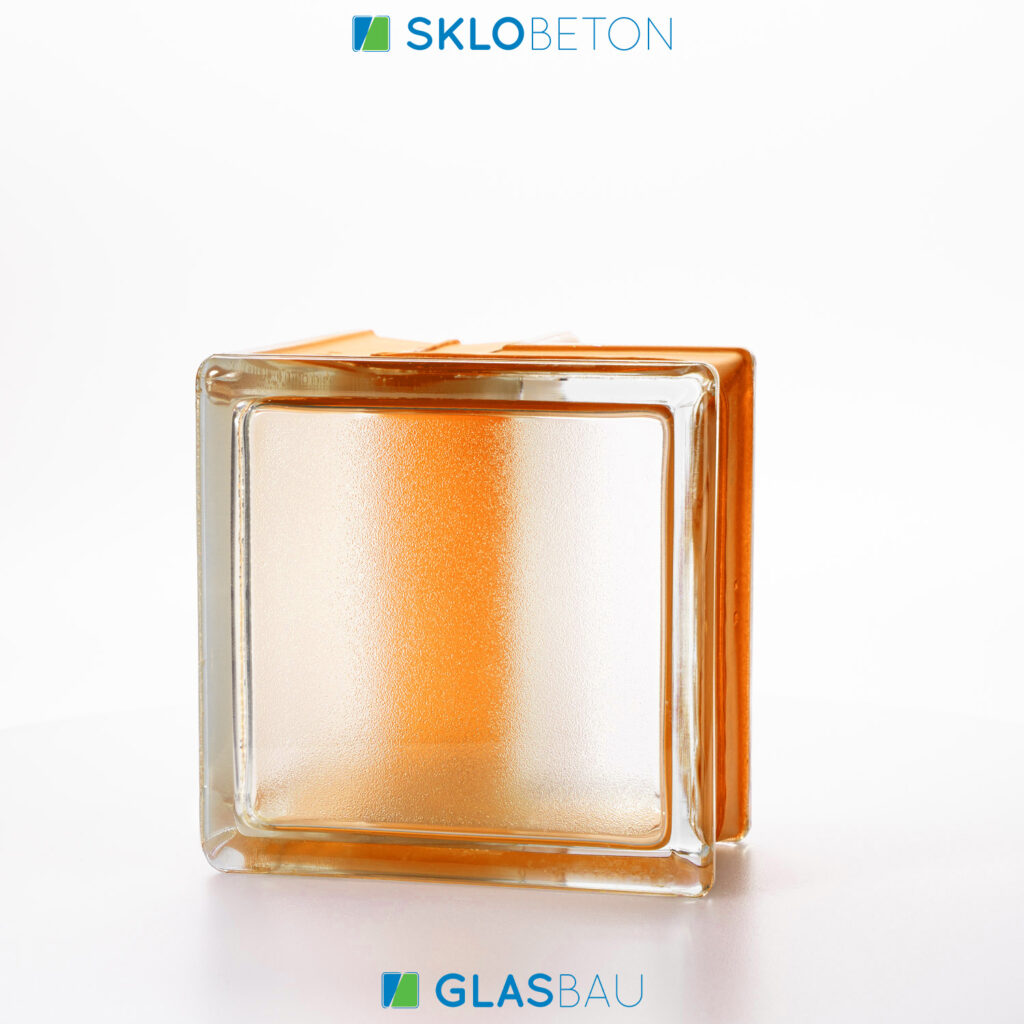 MG Mini Apricot Corner